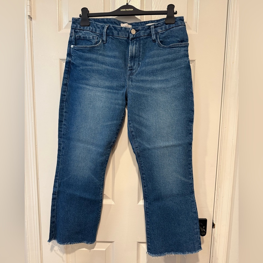 Frame Le Crop Mini boot Jeans Raw Hem Cropped Jeans Strech Size 32 comfortable